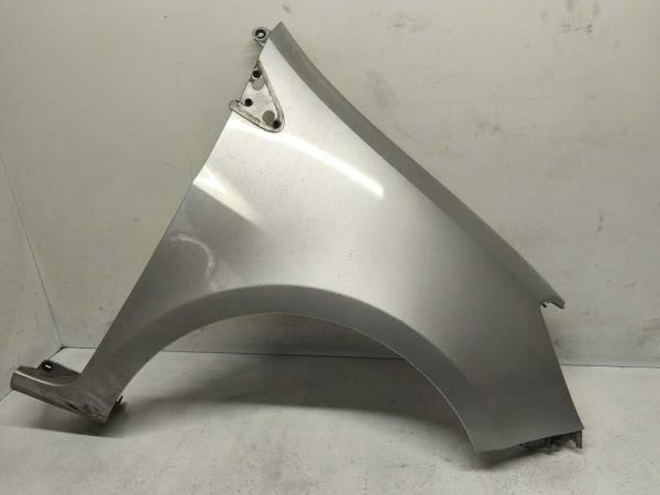 AILE AVANT DROIT RENAULT  - Vue 2